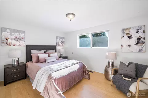 Bedroom - 33513 35th Ave SW, Federal Way, WA 98023 photo 1 of 3