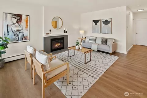 2012 Waverly Pl N #5, Seattle, WA 98109