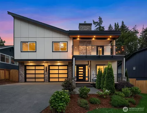 6714 228th St SW, Mountlake Terrace, WA 98043