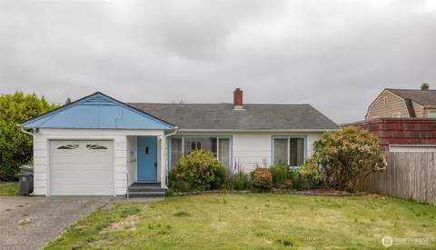 311 N St, Hoquiam, WA 98550