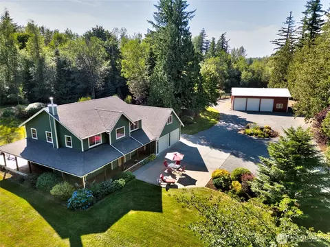 2589 Irwin Dr, Bellingham, WA 98226