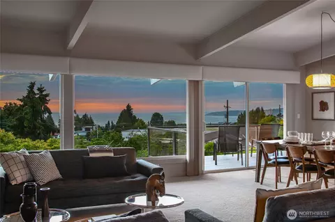 8751 Jones Ave NW, Seattle, WA 98117