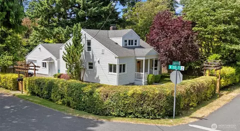 15701 Stone Ave N, Shoreline, WA 98133