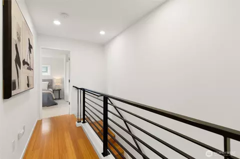Entry Way - 201 20th Ave E, Seattle, WA 98112 photo 6 of 6