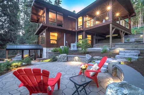 14703 255 Ave SE, Issaquah, WA 98027