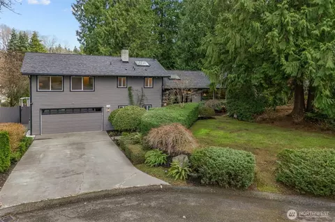 1044 145th Pl NE, Bellevue, WA 98007