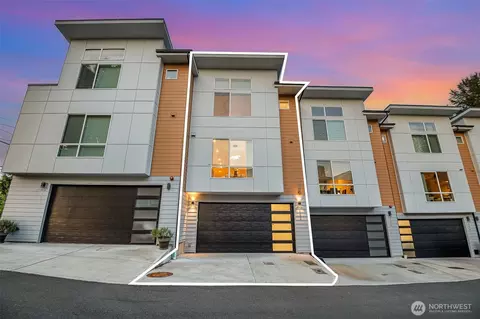 7731 NE 175th St #102, Kenmore, WA 98028