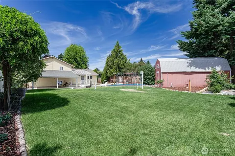 87 N Mary Ave, East Wenatchee, WA 98802