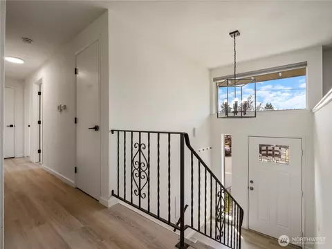 Entry Way - 17301 6th Ave E, Spanaway, WA 98387 photo 1 of 2