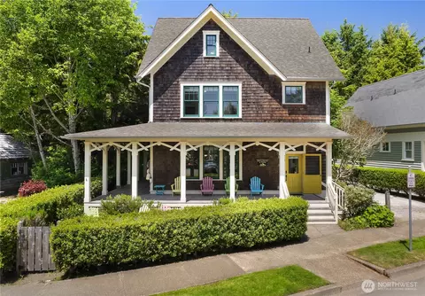 173 Meriweather St, Pacific Beach, WA 98571