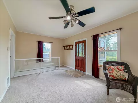 5302 Rockefeller Ave, Everett, WA 98203 photo 5