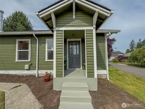 5302 Rockefeller Ave, Everett, WA 98203 photo 2