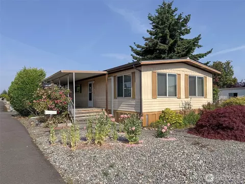 610 W Spruce St #116, Sequim, WA 98382
