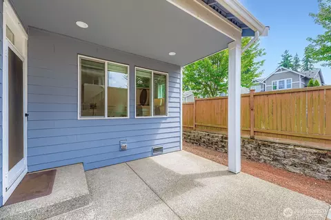 Exterior - 3613 198th Pl SE, Bothell, WA 98012 photo 4 of 8