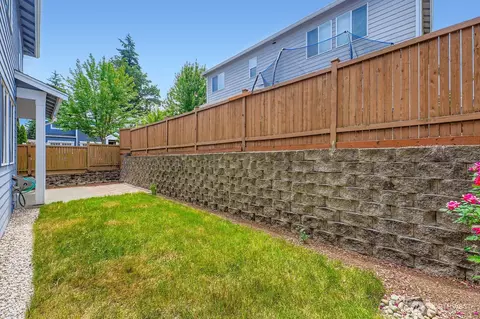 Exterior - 3613 198th Pl SE, Bothell, WA 98012 photo 6 of 8