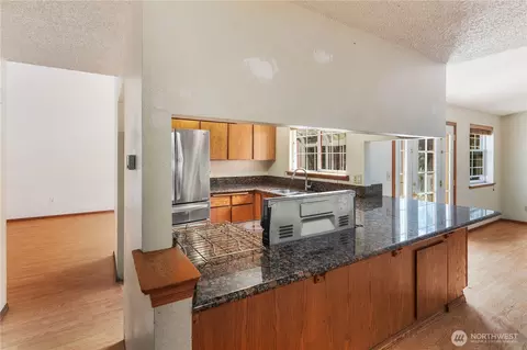 Kitchen - 7402 7th Dr W, Everett, WA 98203 photo 4 of 4