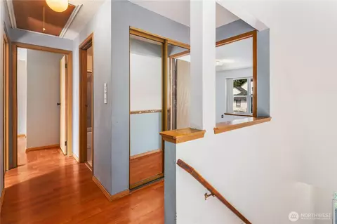 Entry Way - 7402 7th Dr W, Everett, WA 98203 photo 1 of 2