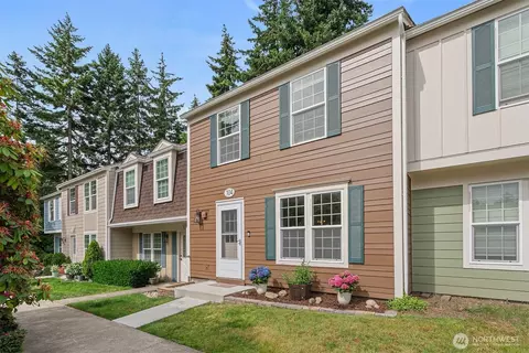 27031 47th Ave S #104, Kent, WA 98032
