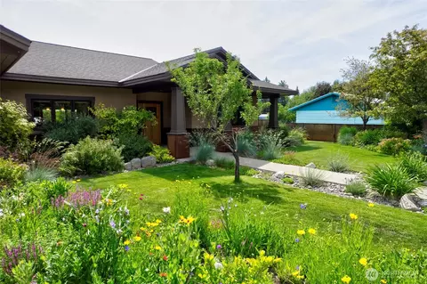 Exterior - 512 May St, Twisp, WA 98856 photo 13 of 13