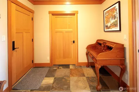 Entry Way - 512 May St, Twisp, WA 98856 photo 2 of 2