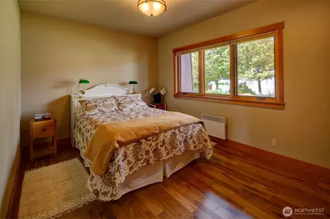 Bedroom - 512 May St, Twisp, WA 98856 photo 5 of 6