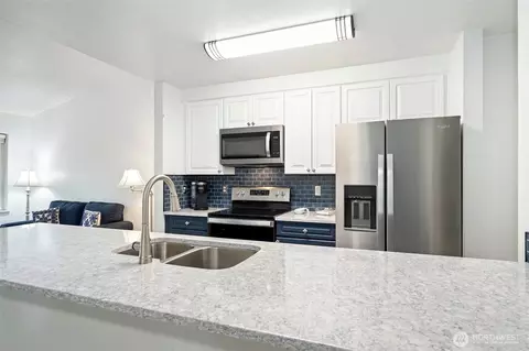 Kitchen - 901 E Marine View Dr #206, Everett, WA 98201 photo 2 of 3
