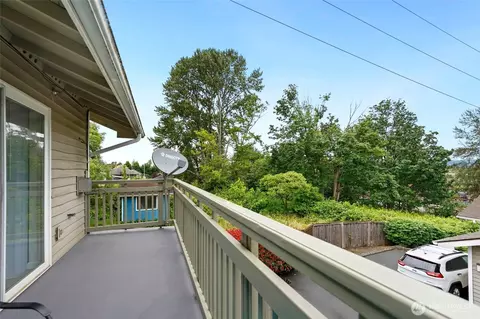 Other - 901 E Marine View Dr #206, Everett, WA 98201 photo 4 of 5