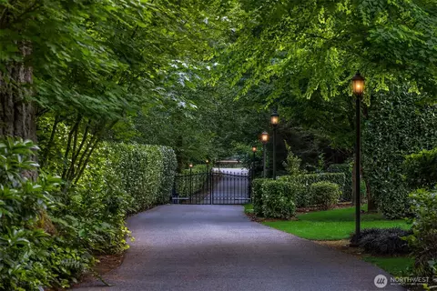 7614 238th Ave NE, Redmond, WA 98053