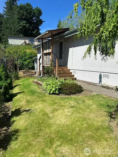 2174 Yew Street Rd #24, Bellingham, WA 98229