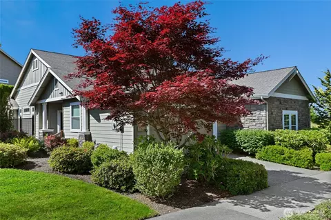 12471 240th Pl NE, Redmond, WA 98053