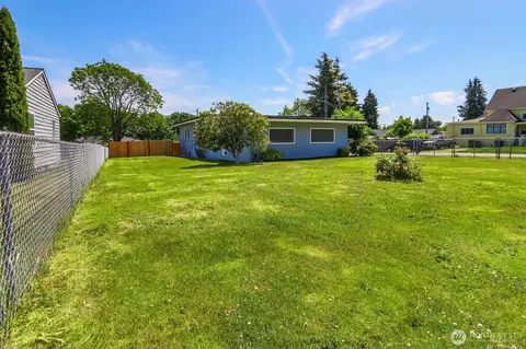 3703 24th St #C, Everett, WA 98201 photo 23