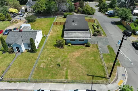 3703 24th St #C, Everett, WA 98201 photo 26