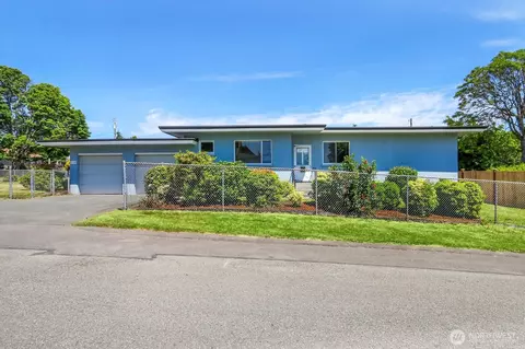 3703 24th St #C, Everett, WA 98201