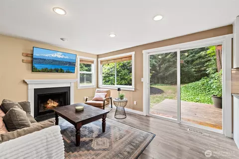 17627 17th Dr SE, Bothell, WA 98012 photo 14