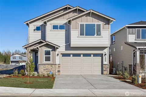 8718 126th St E, Puyallup, WA 98375