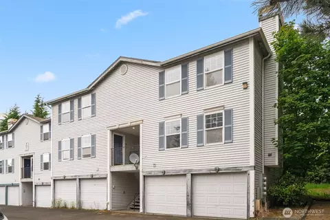 1160 Monroe Ave NE #B-4, Renton, WA 98056