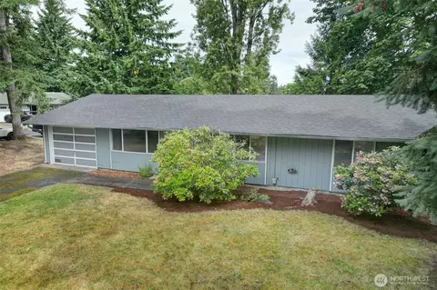 3024 SW 317th Pl, Federal Way, WA 98023