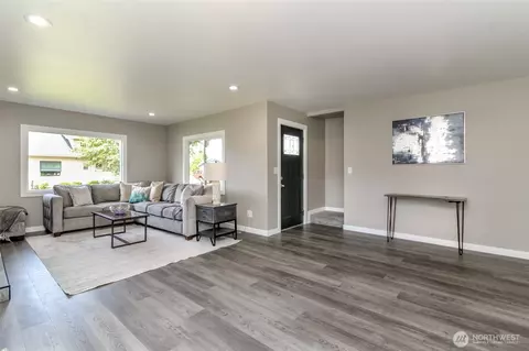 Living - 318 Mill Ave SE, Orting, WA 98360 photo 6 of 6