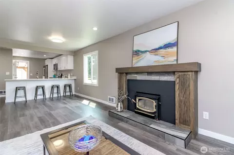 Living - 318 Mill Ave SE, Orting, WA 98360 photo 3 of 6