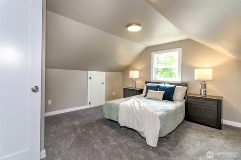 Bedroom - 318 Mill Ave SE, Orting, WA 98360 photo 4 of 5
