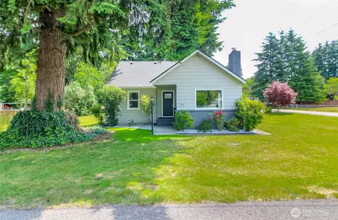 Exterior - 318 Mill Ave SE, Orting, WA 98360 photo 2 of 7