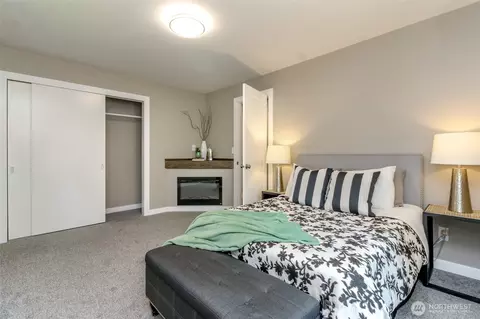 Bedroom - 318 Mill Ave SE, Orting, WA 98360 photo 2 of 5