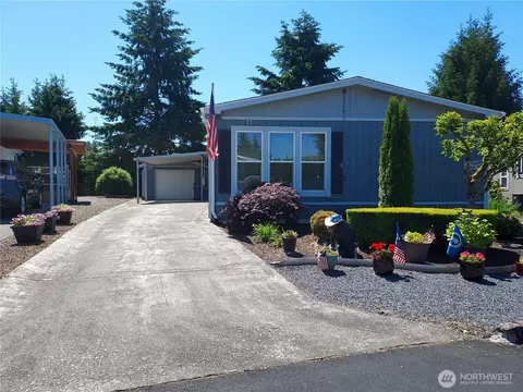 8430 15th Pl SE #33, Lake Stevens, WA 98258