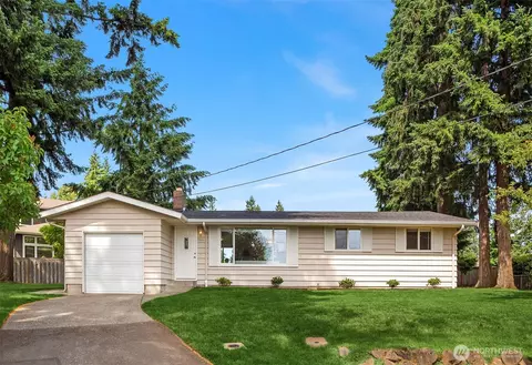 2524 Dayton Ave NE, Renton, WA 98056