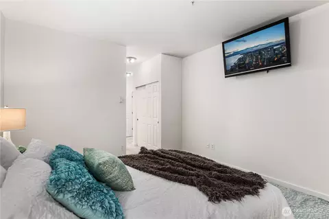 Bedroom - 12712 Admiralty Way #E-101, Everett, WA 98204 photo 5 of 5