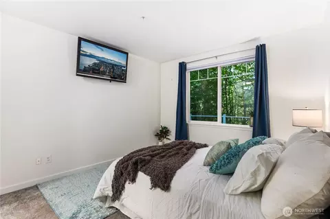 Bedroom - 12712 Admiralty Way #E-101, Everett, WA 98204 photo 4 of 5