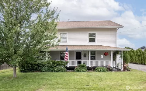 614 16th St SW, Puyallup, WA 98371
