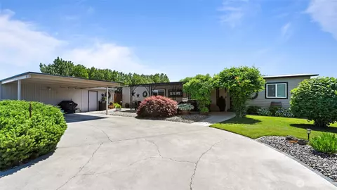 3324 W 19th Ave W #52, Kennewick, WA 99338