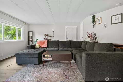 3305 207th Pl SE, Bothell, WA 98012 photo 5