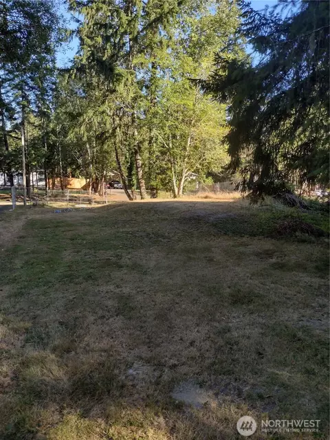 551 E Lakeshore Dr E, Shelton, WA 98584